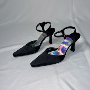 Mootsies Tootsies black satin pointed toe heels